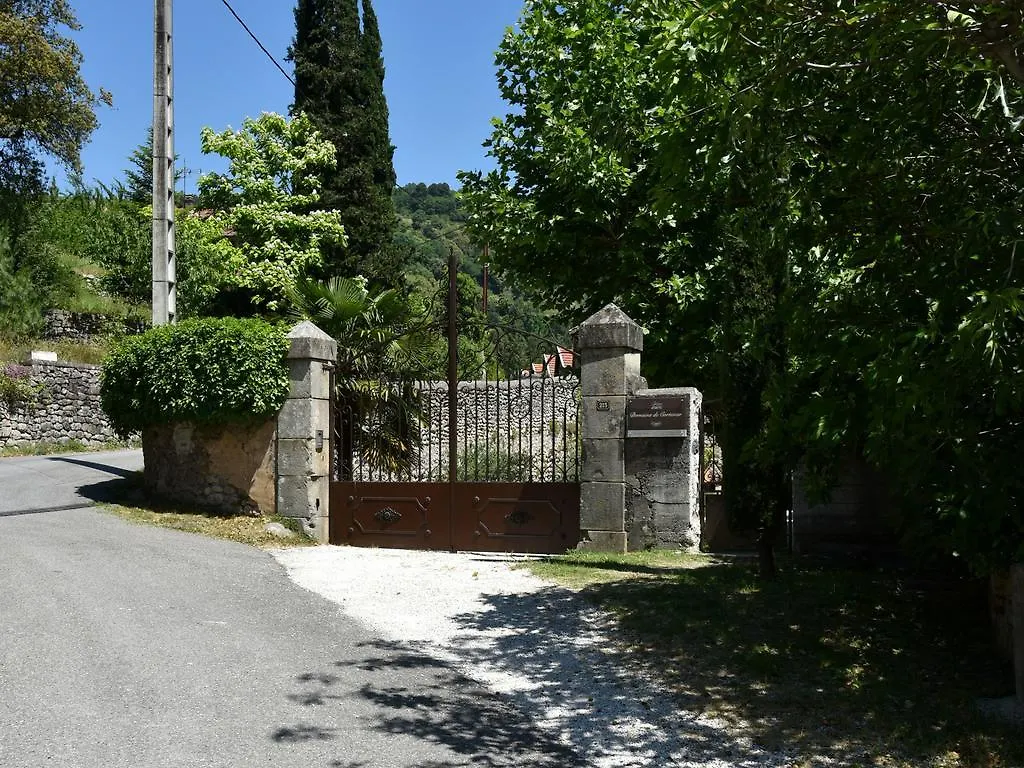 Peaceful Vacation Home With Pool In Ardeche Lalevade-dʼArdèche 0*,